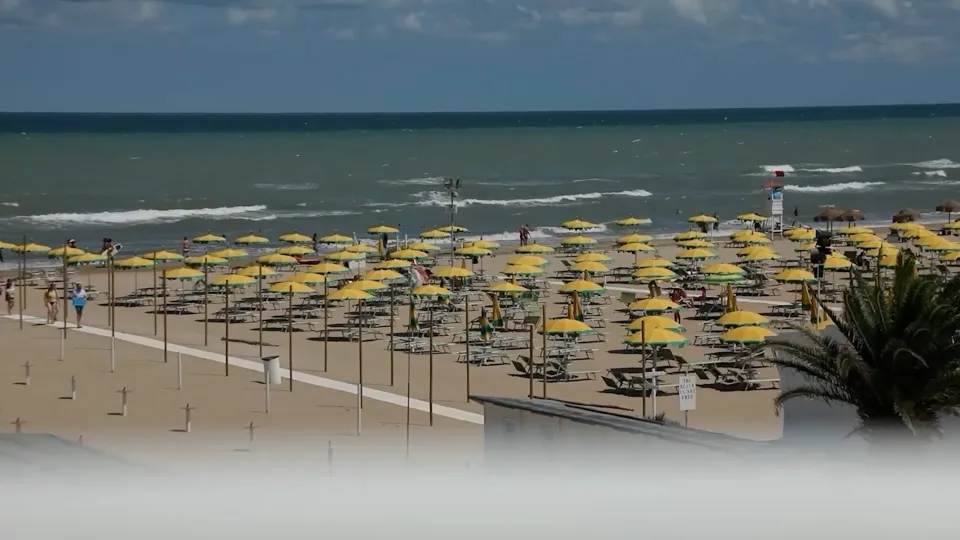 uno scorcio della spiaggia