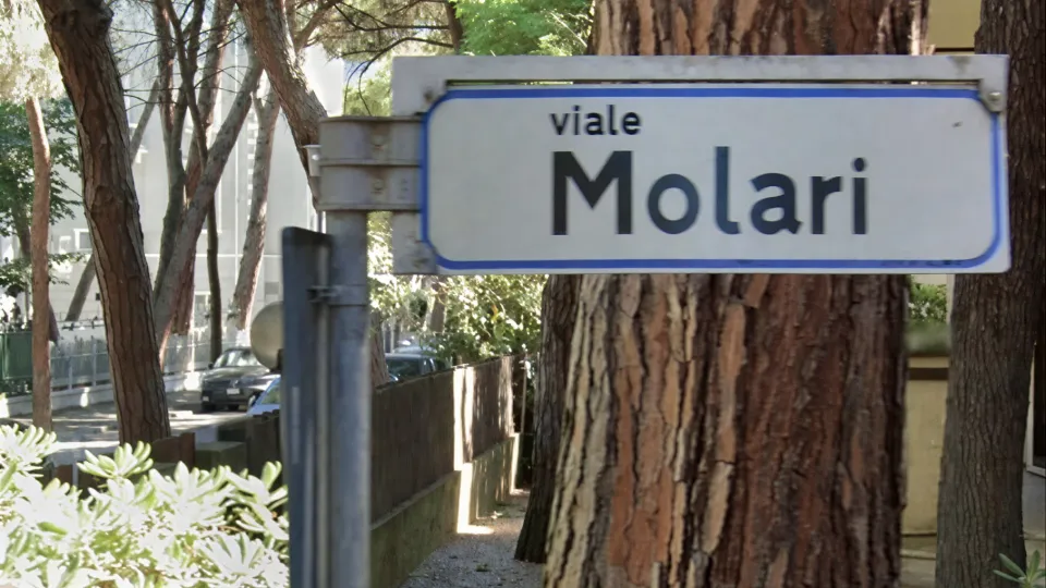 viale Molari