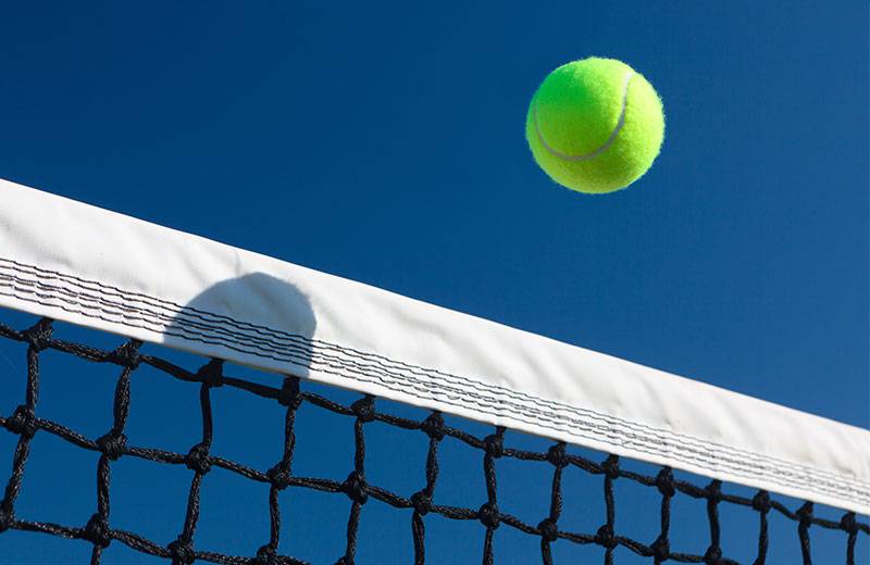 Siamo ormai nella fase tecnicamente più interessante nel torneo nazionale Veterani organizzato dal Tennis Club Riccione