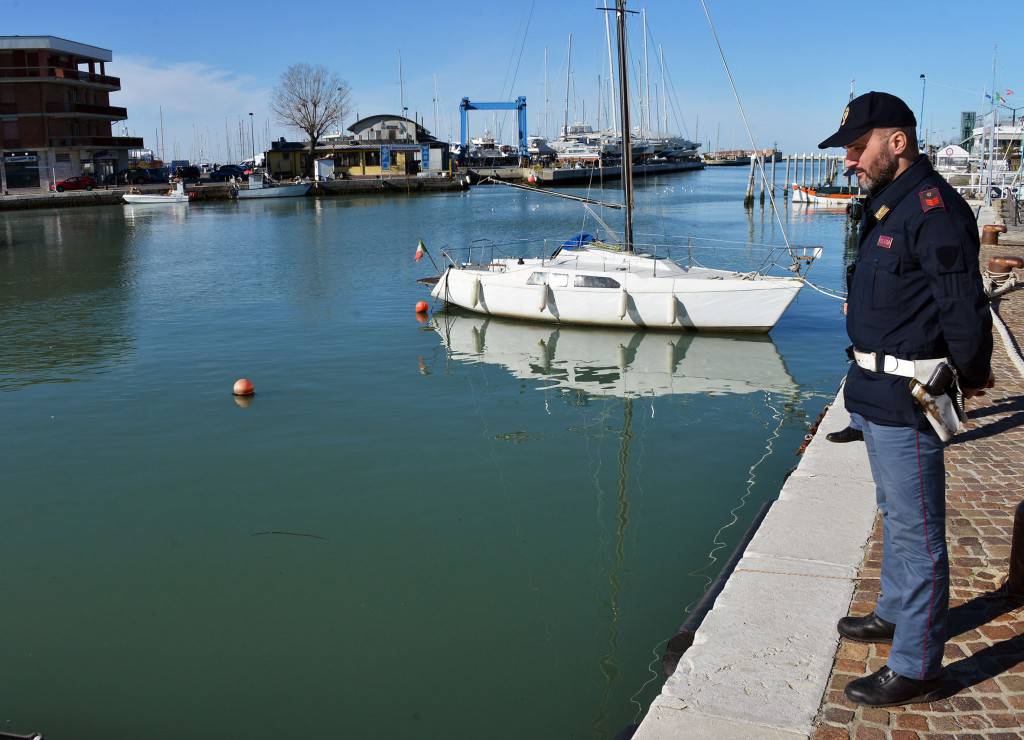 Disposta autopsia su imprenditore annegato in porto a Rimini