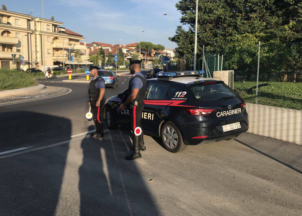 I controlli dei Carabinieri nel fine settimana: tre arresti e quattro denunce