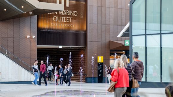 San Marino Outlet Experience